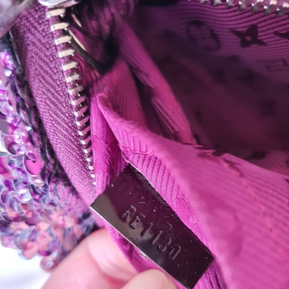 Limited Edition Sequin Rococo Clutch - Picture 5 of 6